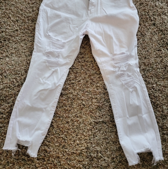 White jeans - Picture 3 of 3